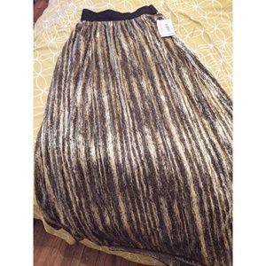 Lularoe Lucy skirt
